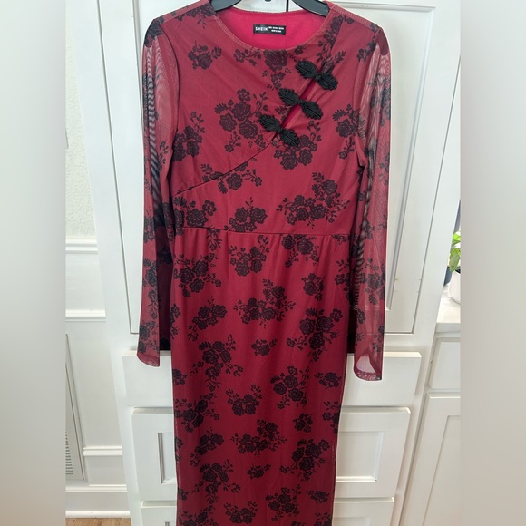 SHEIN Burgundy Long Sleeve Floral Dress - Picture 1 of 5